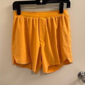 Lululemon Fast and Free Shorts 6”